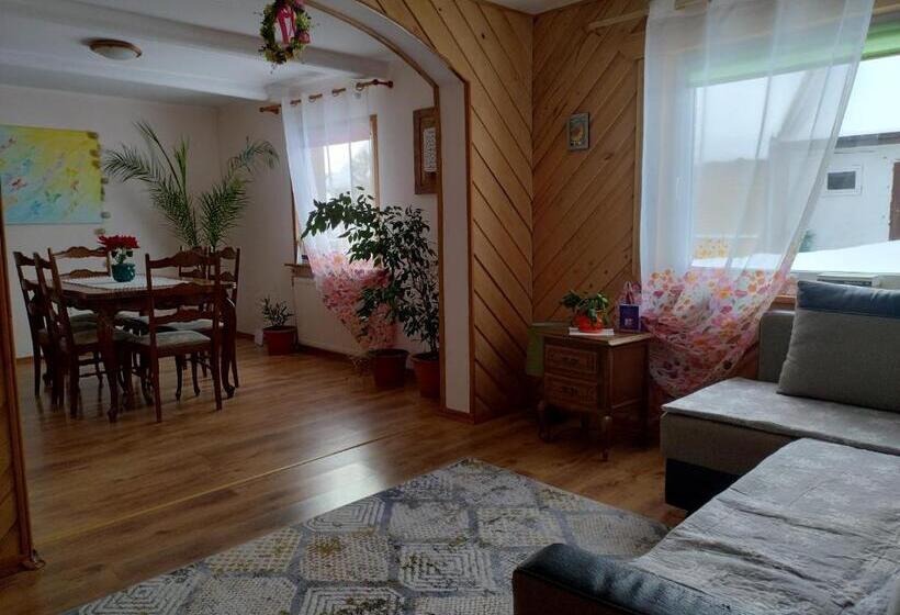 Hotel Dom Słoneczko Pokoje Do Wynajęcia W Białowieży