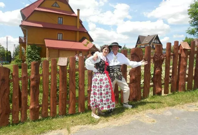 ホテル Gospodarstwo Karolina
