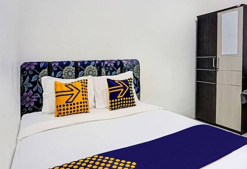 Hotel Spot On 91718 Kost Damai Syariah