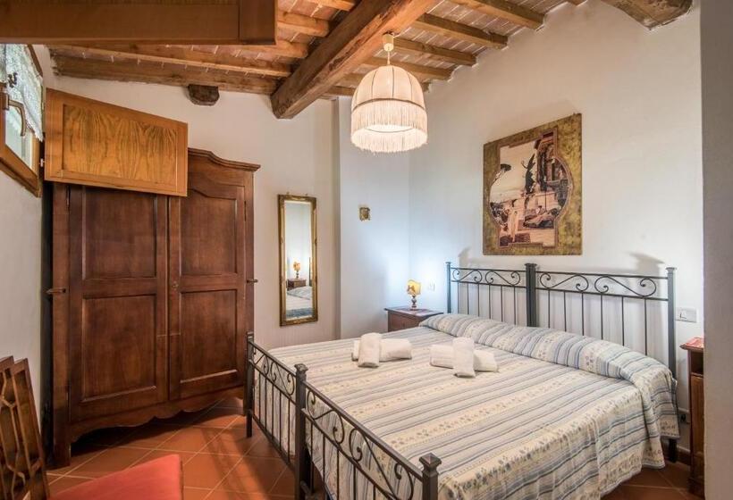 호텔 Poggio Primo   Trilocale Etrusco