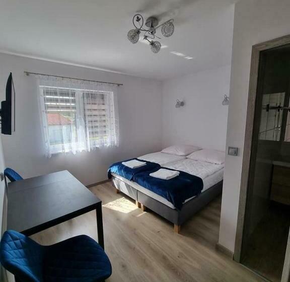 Hotel Zacisze Na Roztoczu