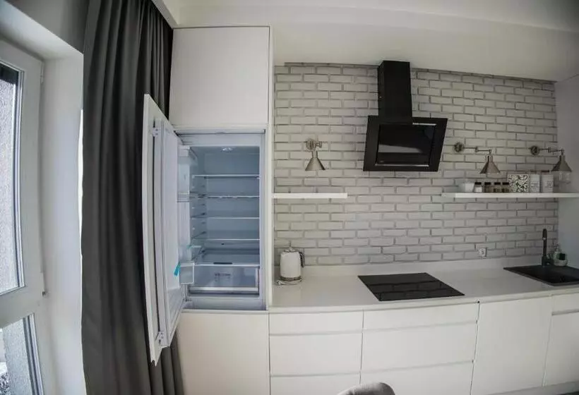 Krasińskiego 15a  10