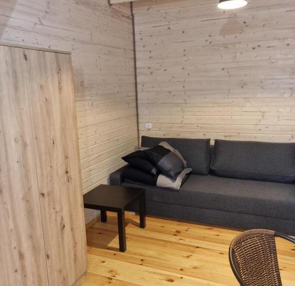 펜션 Domki Pod Dębami