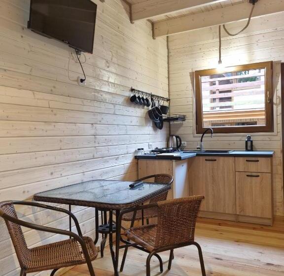 펜션 Domki Pod Dębami