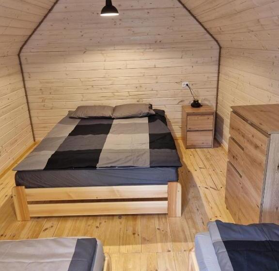 펜션 Domki Pod Dębami