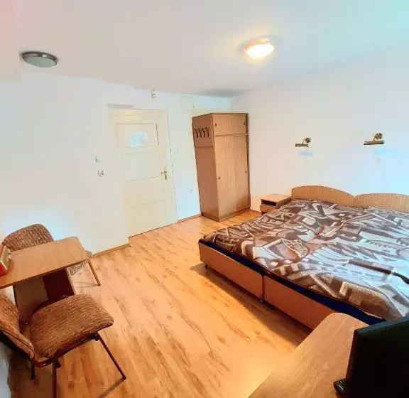 ペンション Marel Apartments U Sowy  Sauna Polanica Zdrój