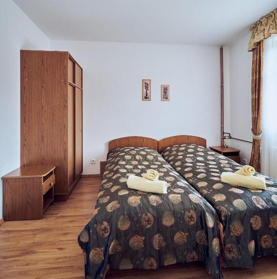 פנסיון Marel Apartments U Sowy Sauna Polanica Zdrój