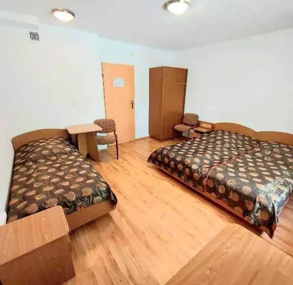 ペンション Marel Apartments U Sowy  Sauna Polanica Zdrój