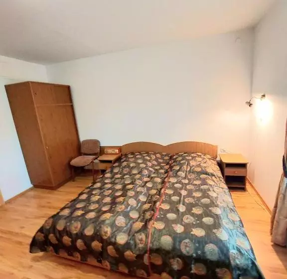 ペンション Marel Apartments U Sowy  Sauna Polanica Zdrój