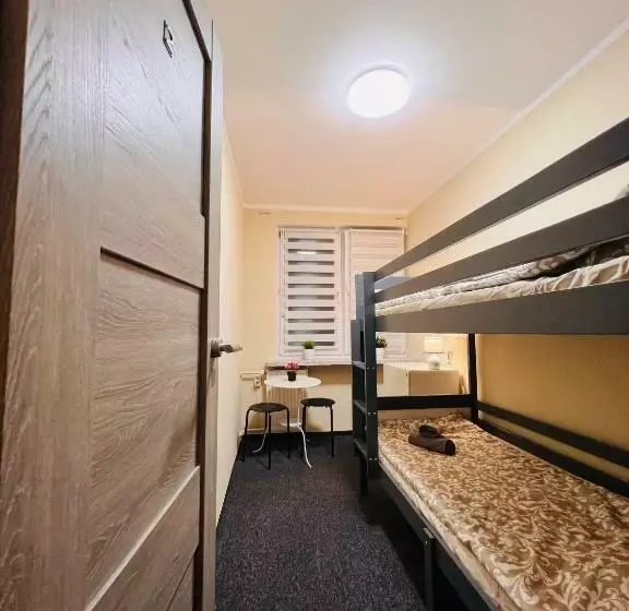 هاستل Apart Rooms City Centre