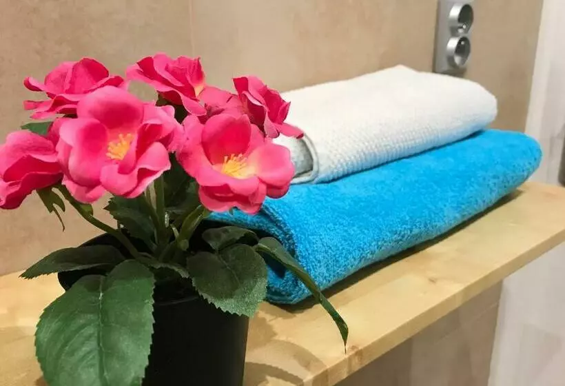 هاستل Apart Rooms City Centre