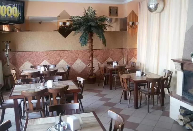 ユースホステル Zajazd Malibu