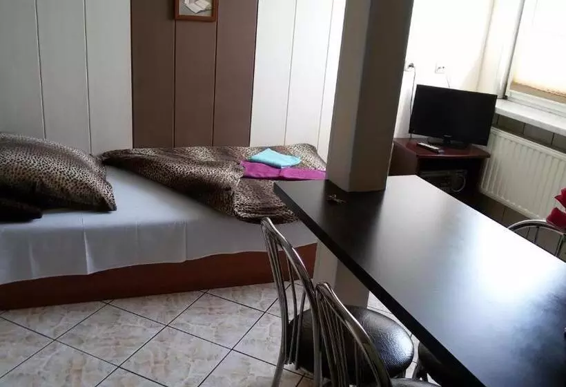 ユースホステル Zajazd Malibu