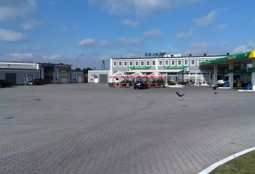 Retkeilymaja Zajazd Markowski