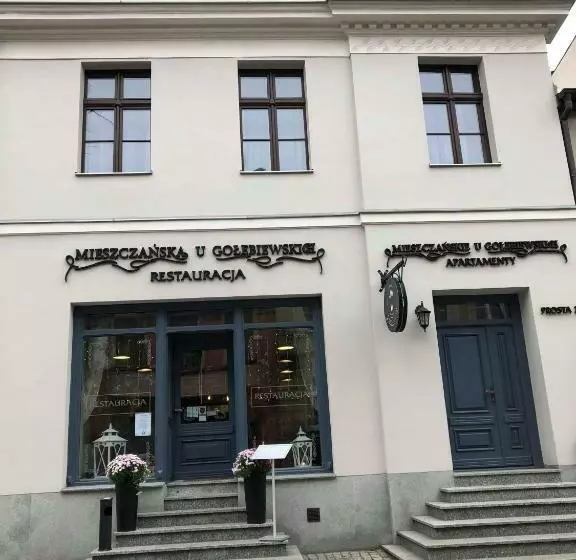Aamiaismajoitus (B&B) Apartamenty Mieszczańskie U Gołębiewskich
