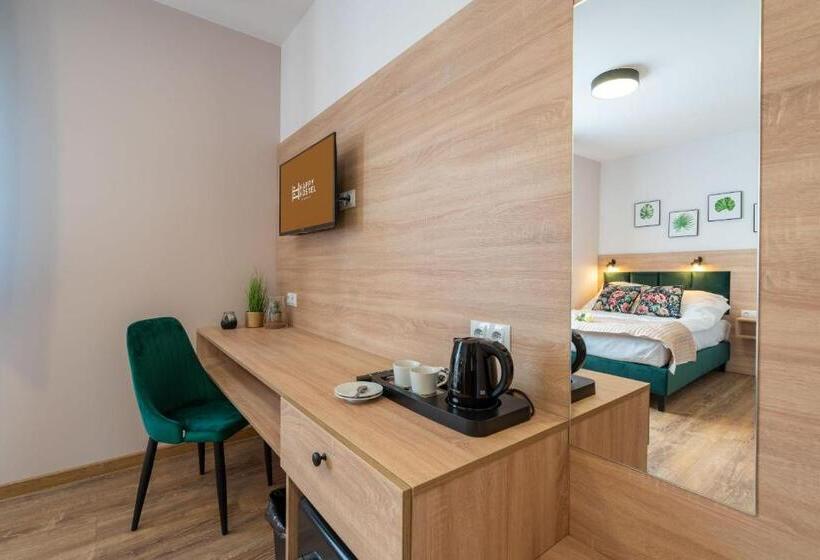 Aamiaismajoitus (B&B) Happy Pokoje Zator   3,5km Energylandia