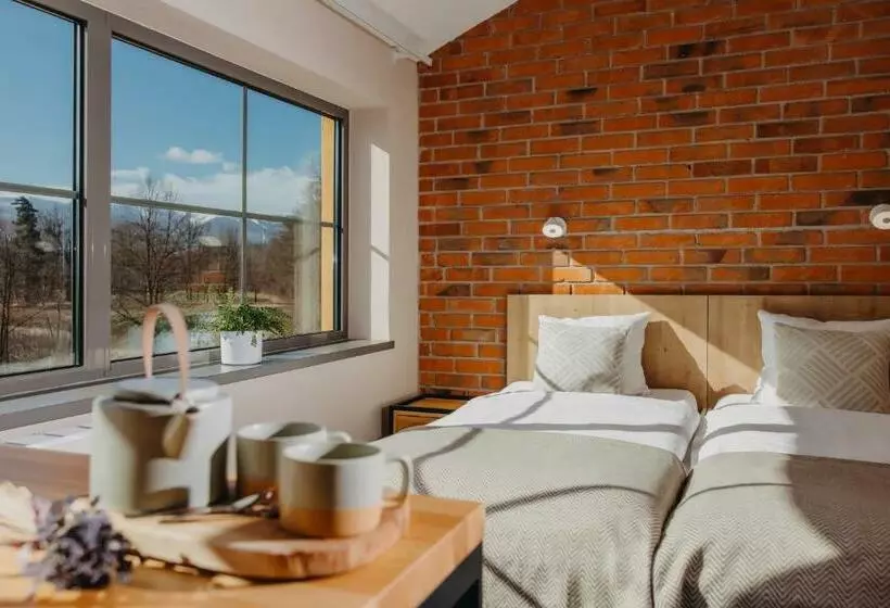 Aamiaismajoitus (B&B) Pokoje Bukowiec Folwark I Park