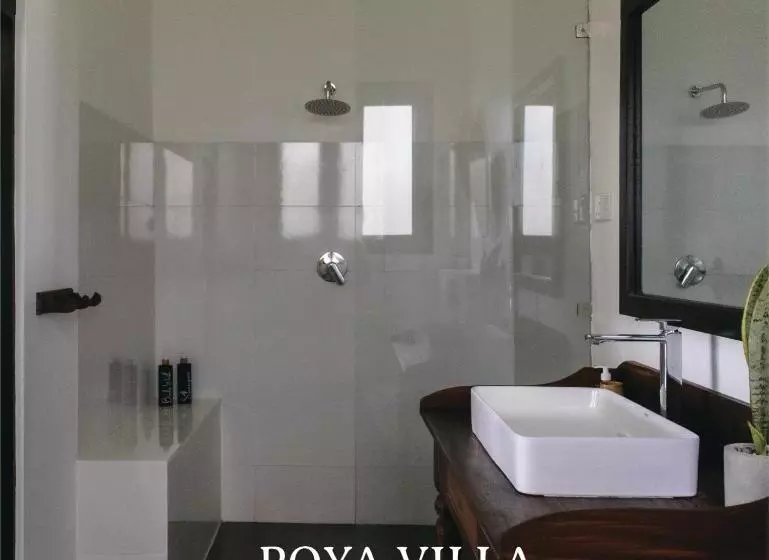 تختخواب و صبحانه Poya Villa Ahangama