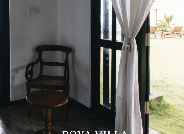 צימר Poya Villa Ahangama