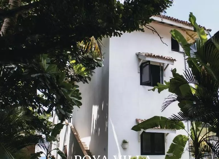تختخواب و صبحانه Poya Villa Ahangama