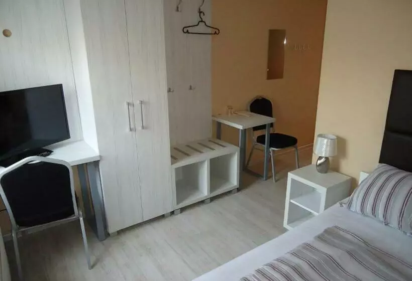 Aamiaismajoitus (B&B) Tom&tom