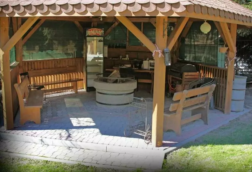Hotelli Agro Zagroda