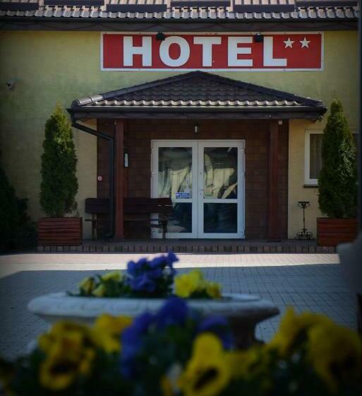 酒店 Marco Płońsk Szkolna 115