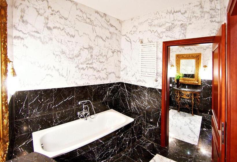 Отель Pałac żelechów Spa & Wellness