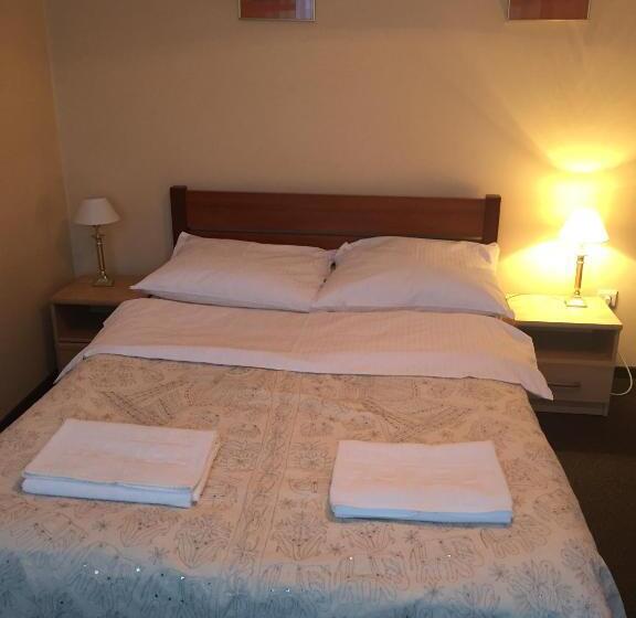 בית מלון כפרי Panorama Bh