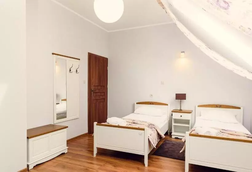 Hotelli Rozmaryn I Lawenda