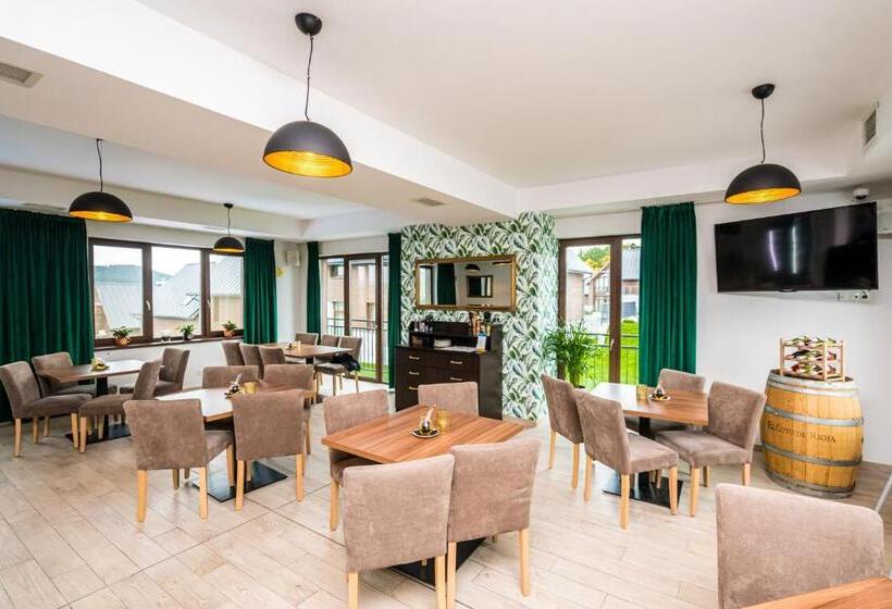 Osada śnieżka Koło Karpacza