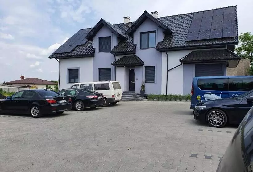 Majatalo Noclegi 24/h Leszczynek