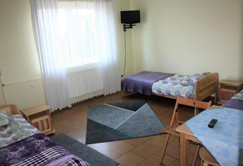 ペンション Pokoje Gościnne Liber