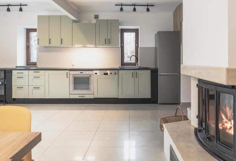 펜션 Przystanek Czarne