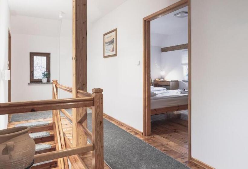 펜션 Przystanek Czarne