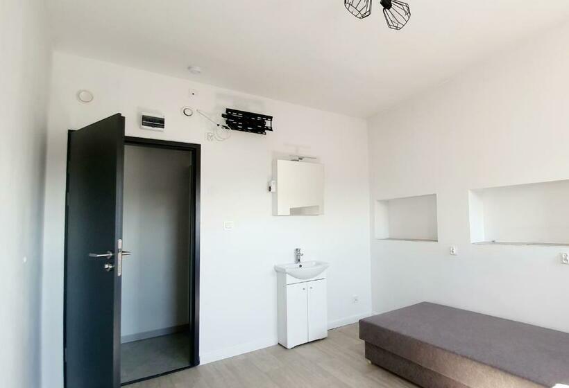 Rentumi Hostel Gryfino Noclegi Pracownicze I Stały Pobyt