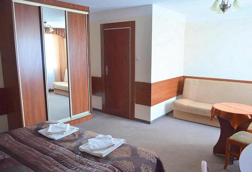 リゾートホテル Arka Centrum Rekreacji Wypoczynku I Rehabilitacji