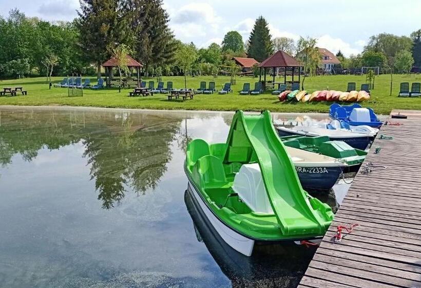 リゾートホテル Folwark Na Półwyspie