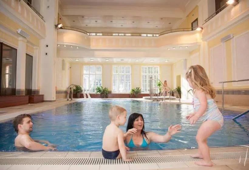 استراحتگاه Jan Kazimierz