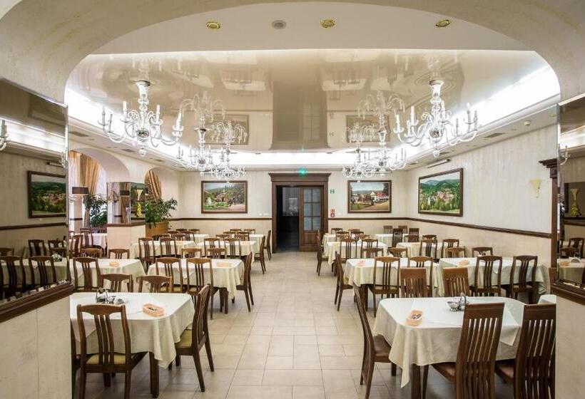 리조트 Jan Kazimierz