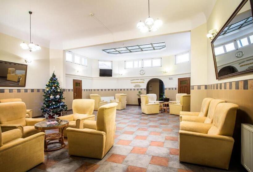 리조트 Jan Kazimierz