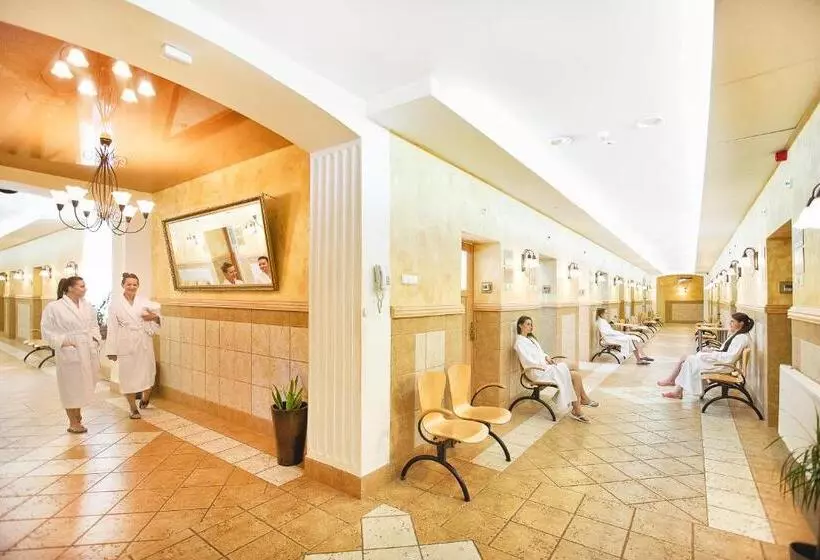 استراحتگاه Jan Kazimierz