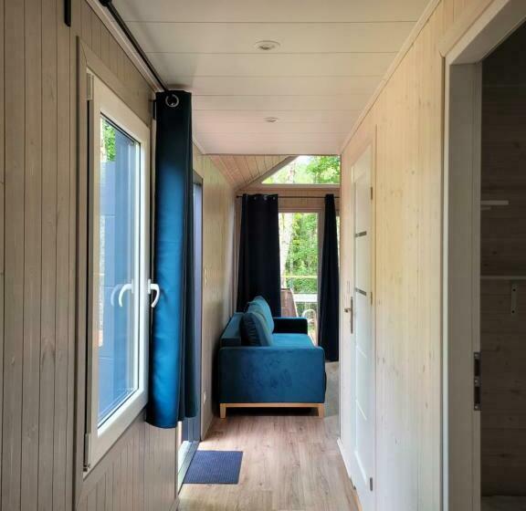 渡假胜地 Przystań Narie