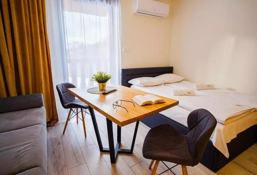 Apartamenty Homole
