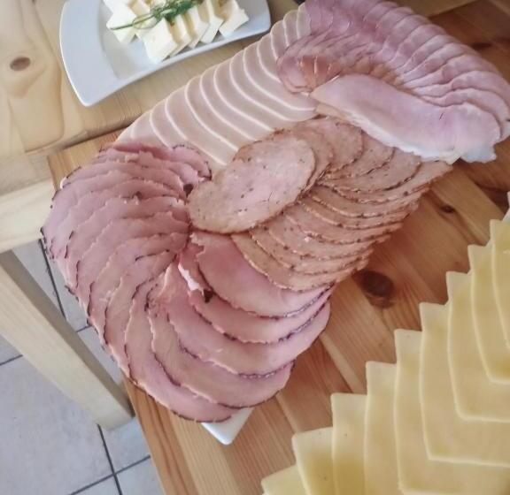 住宿加早餐 Lusia