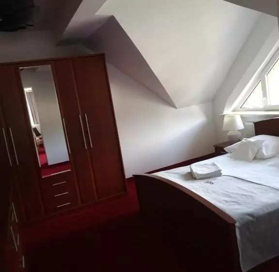 Aamiaismajoitus (B&B) Lusia