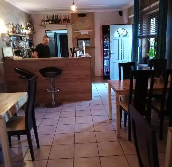 Aamiaismajoitus (B&B) Lusia