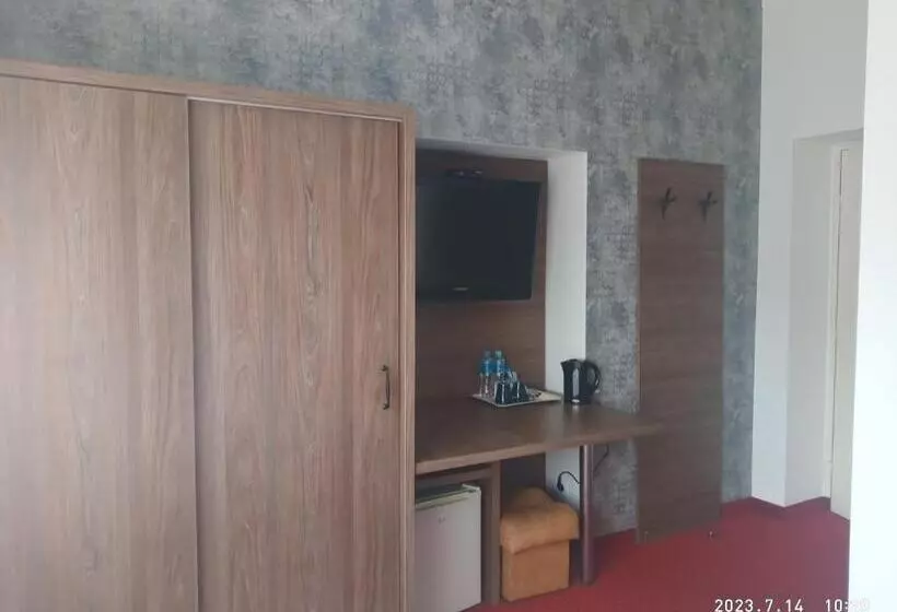 Aamiaismajoitus (B&B) Lusia