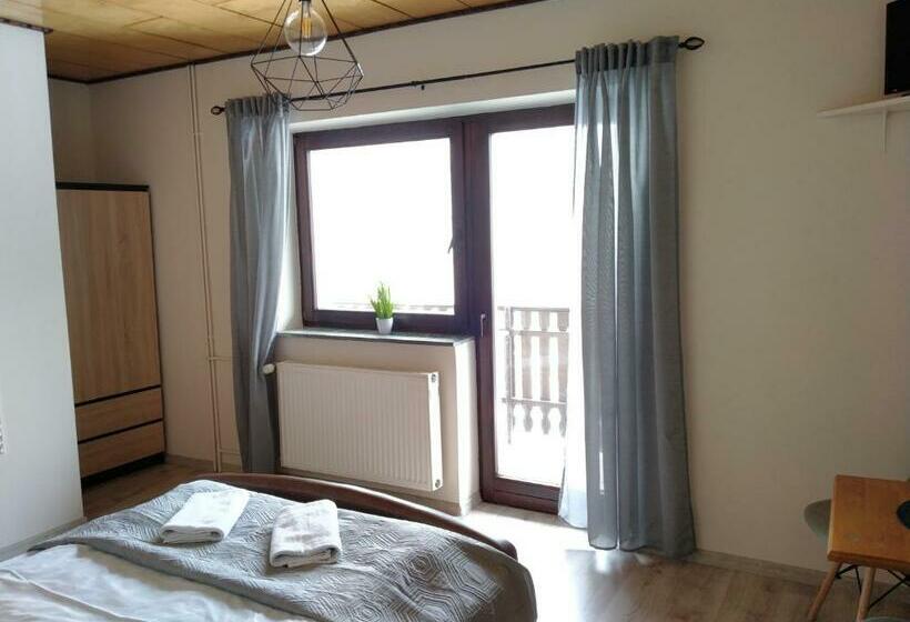 مبيت وإفطار Pokoje Gościnne Perła