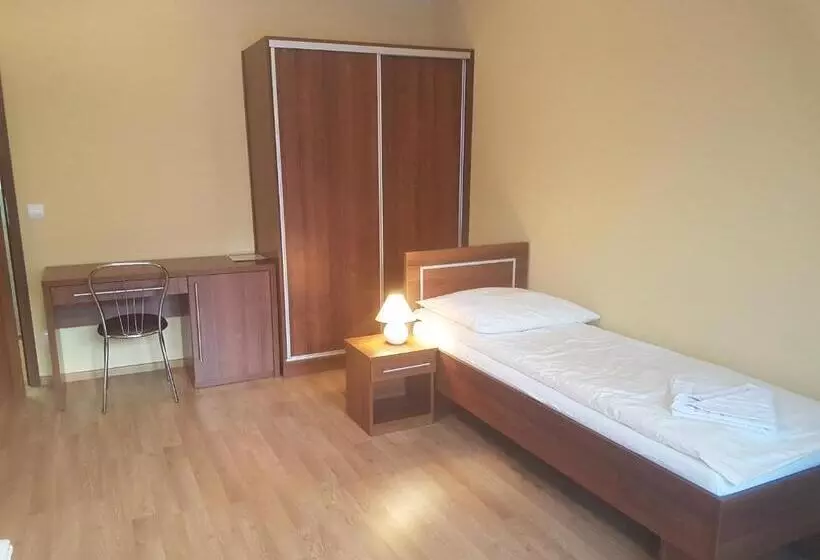 Aamiaismajoitus (B&B) U Andzi